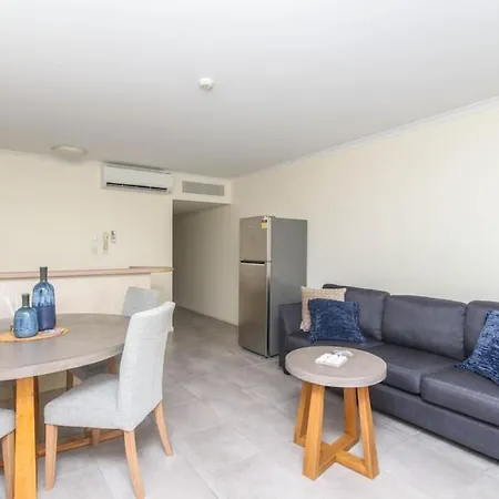 Inner City One Bedroom Apartment 27 Cairns Exterior photo